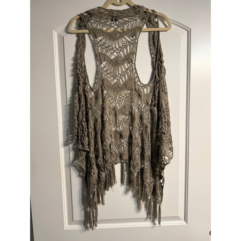 Wet Seal Macrame Fringe Vest S/M Taupe Boho Tassel Knit Crochet Coachella Hippie